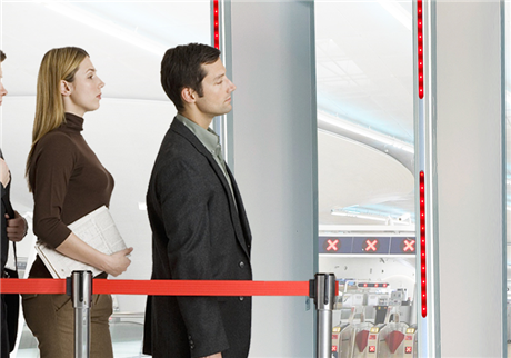 金屬安檢門:現(xiàn)代安全檢測技術(shù)的中流砥柱